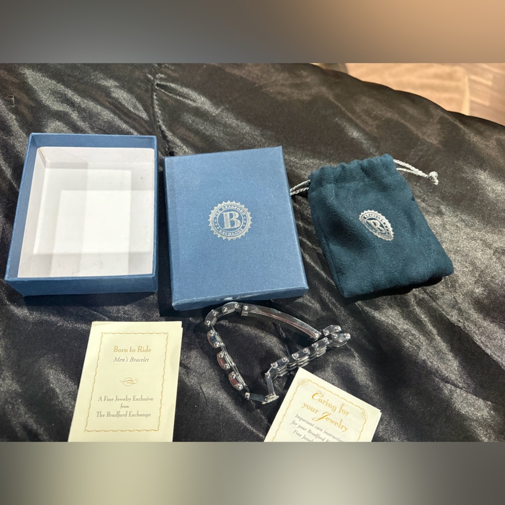 Silver Bracelet with Blue Box